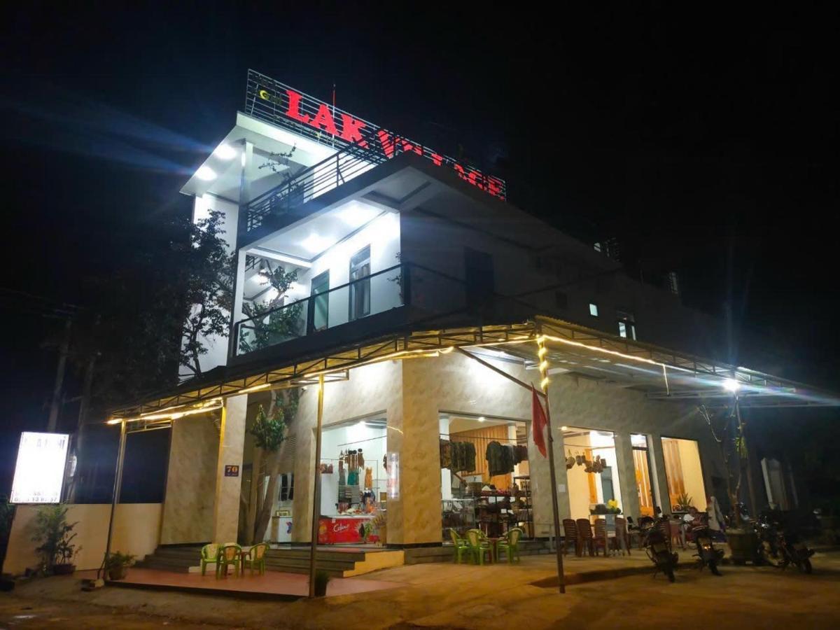 Lak Village Lien Son Luaran gambar